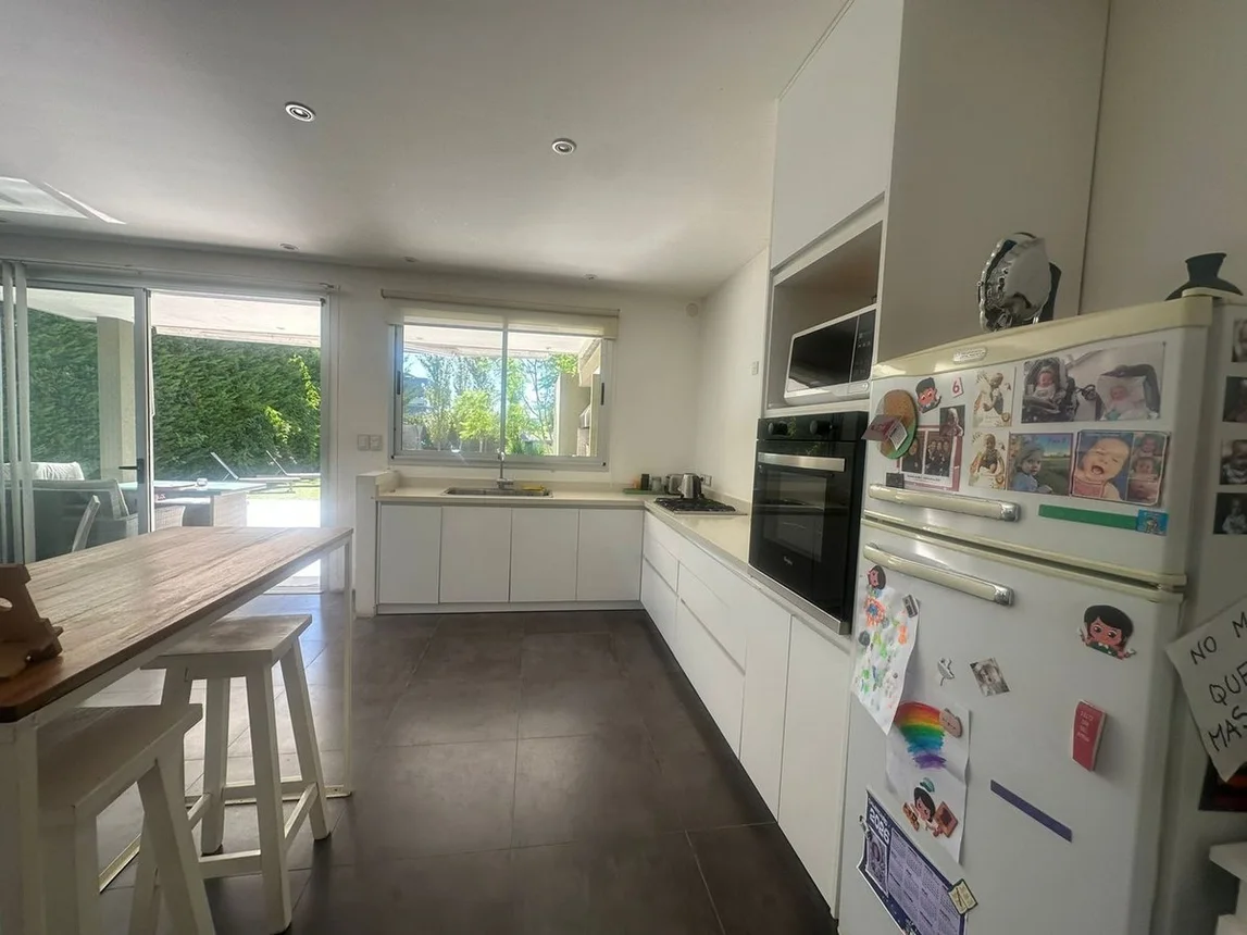 Casa de 5 ambientes en venta en City Bell, 459 E/ 11 y 12 0, foto 5