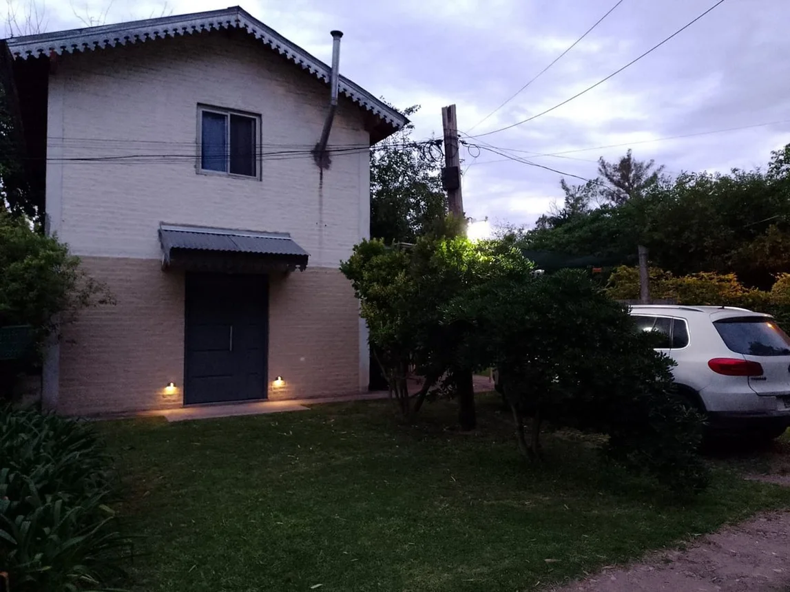 Casa en venta en Ituzaingó, foto 2