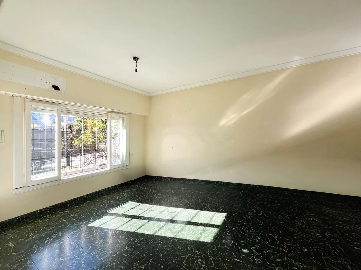 Casa en venta en Ramos Mejía, foto 3