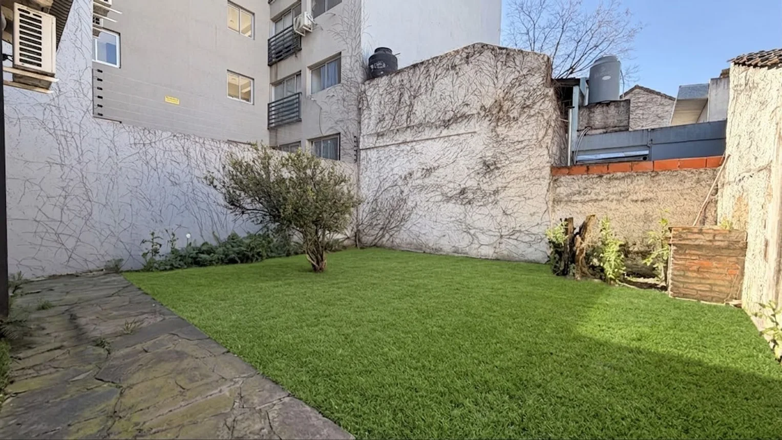 Casa de 3 ambientes en venta en Morón, Río Piedras 300, foto 5