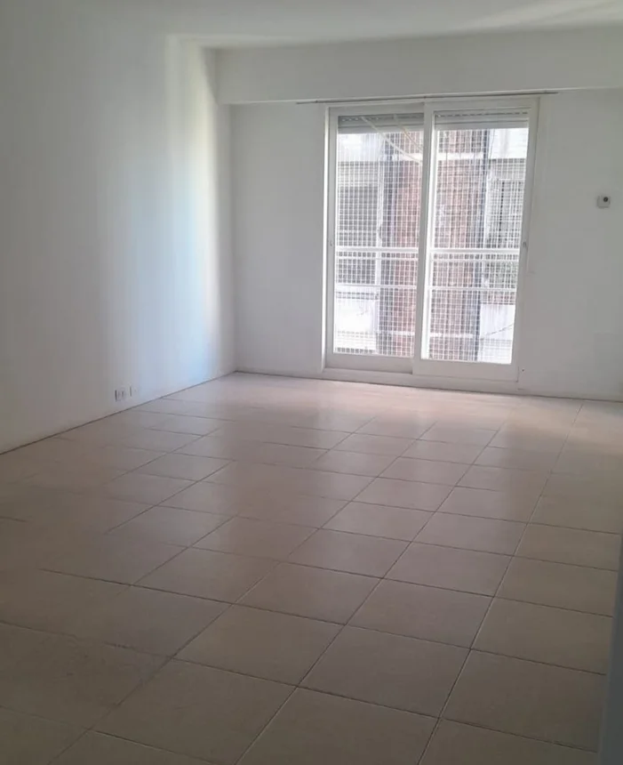 Departamento de 3 ambientes en venta en Almagro, Avenida Corrientes 3900