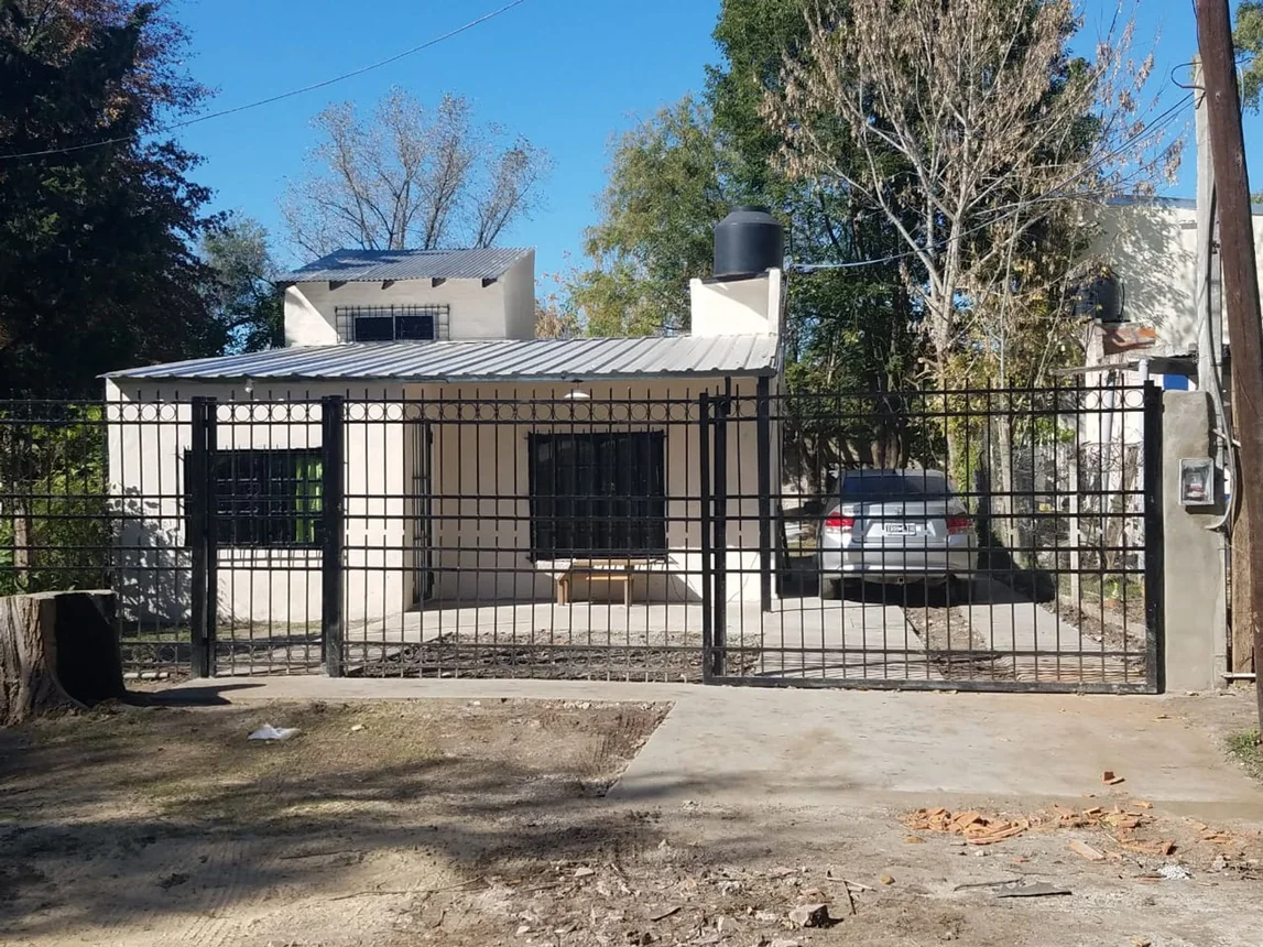 Casa de 3 ambientes en venta en José C. Paz, Puerto Principe 2600