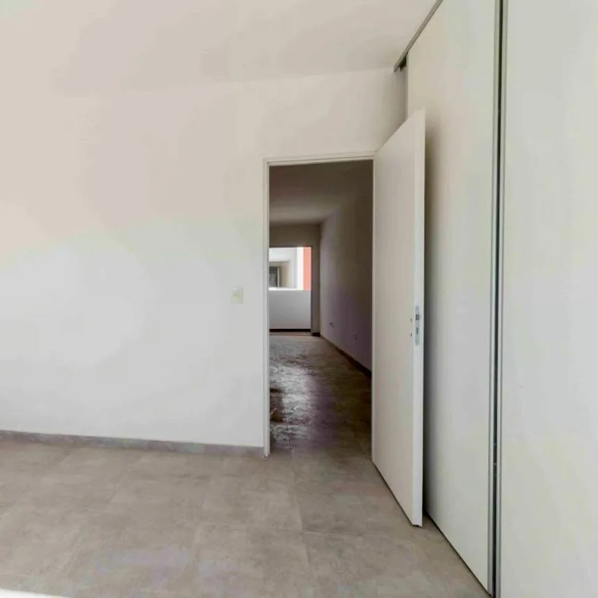 Departamento de 2 ambientes en venta en Sáenz Peña, General Enrique Mosconi 3100, foto 3
