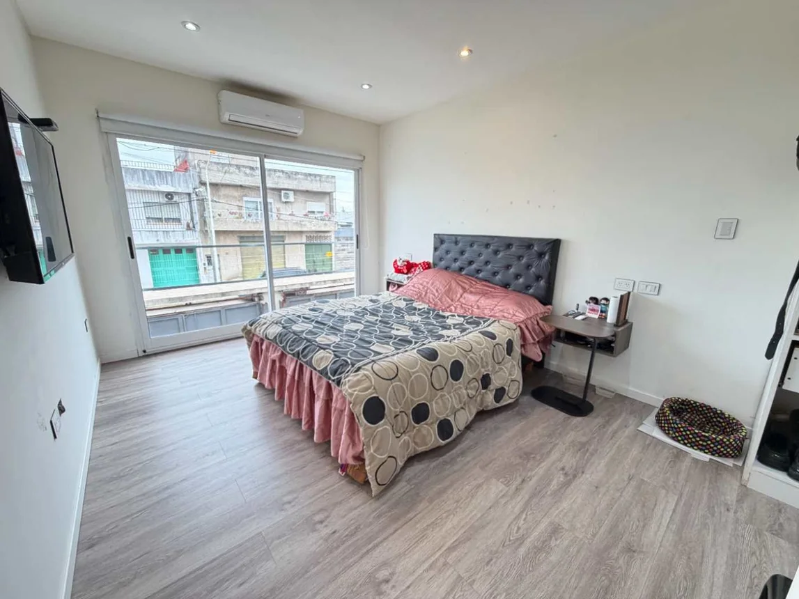 Casa tríplex en venta en San Justo, foto 4