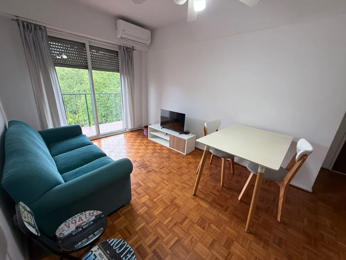 Departamento de 2 ambientes en alquiler en Almagro, Sarmiento 3700