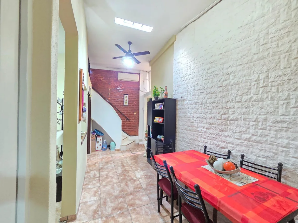 PH de 2 ambientes en venta en Valentín Alsina, Paso de Burgos 800