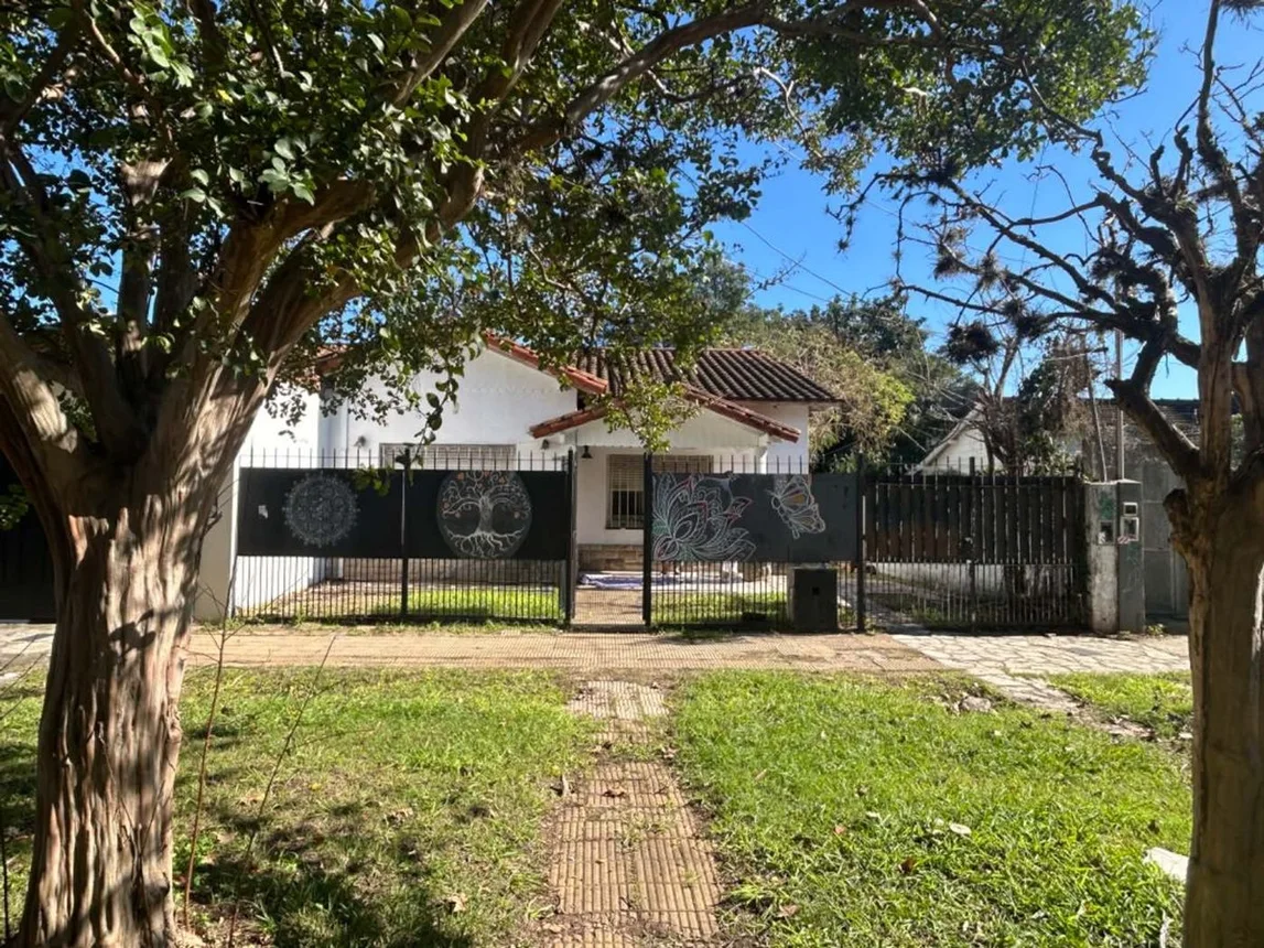 Casa de 4 ambientes en venta en San Miguel, Belgrano 500