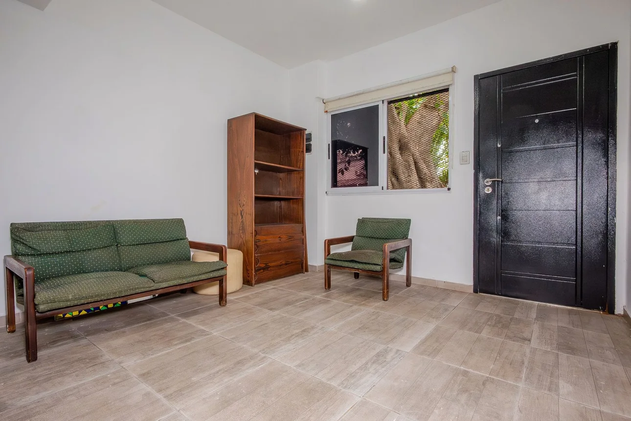 Casa de 3 ambientes en venta en Caseros, Puan 4400, foto 3