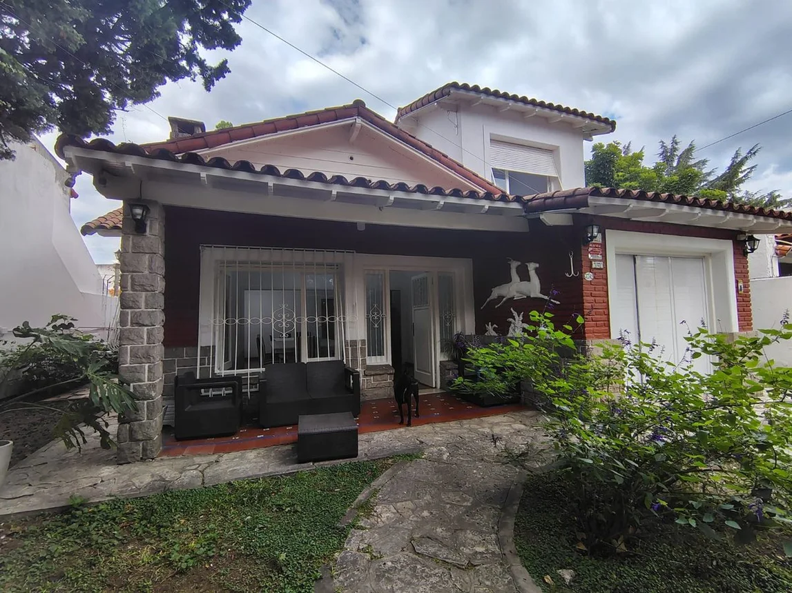 PH de 10 ambientes en venta en Ciudadela, Buenos Aires 3700