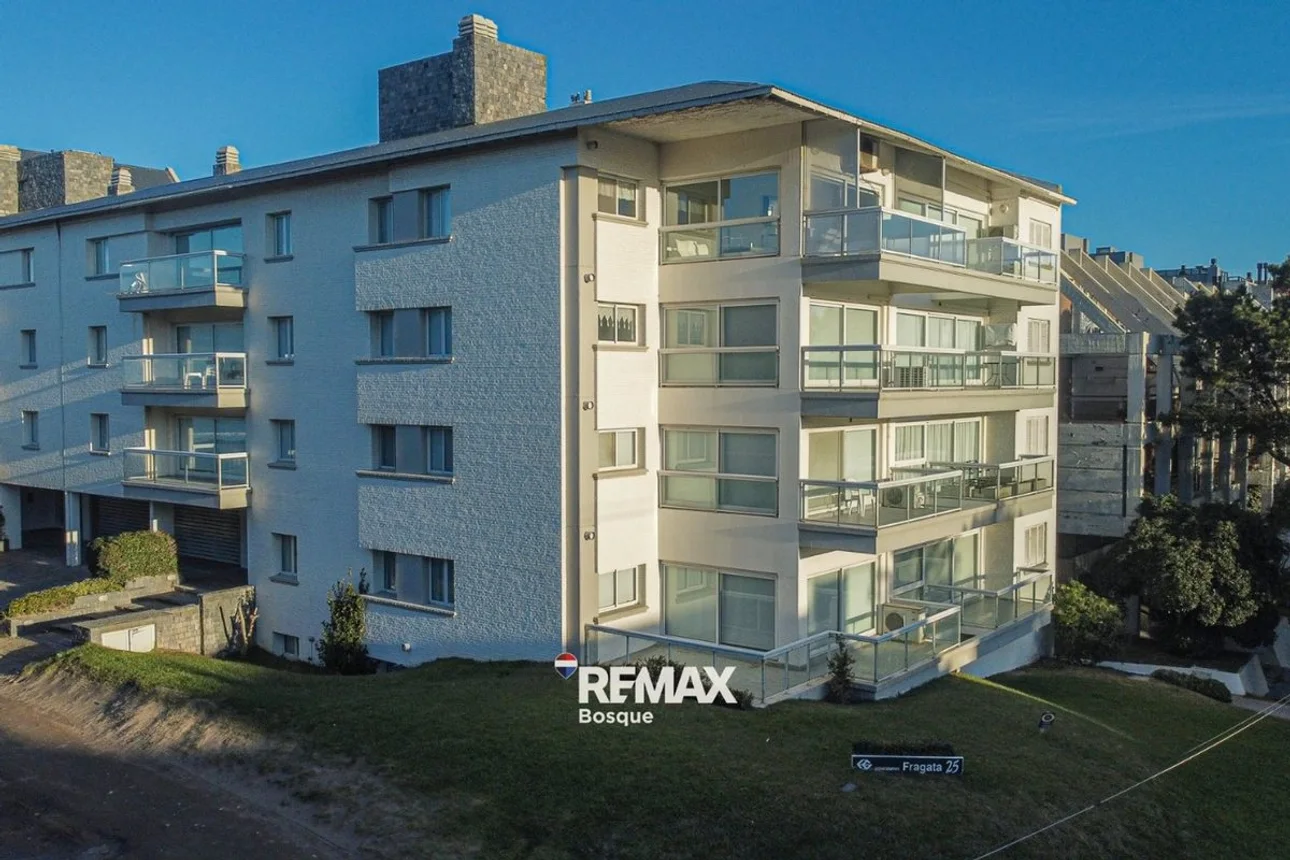 Departamento de 4 ambientes en venta en Pinamar, Fragata 25 de Mayo Pinamar 0, foto 2