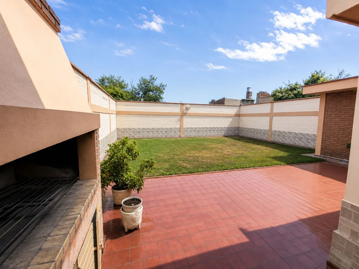 Casa en venta en Guaymallén, foto 3