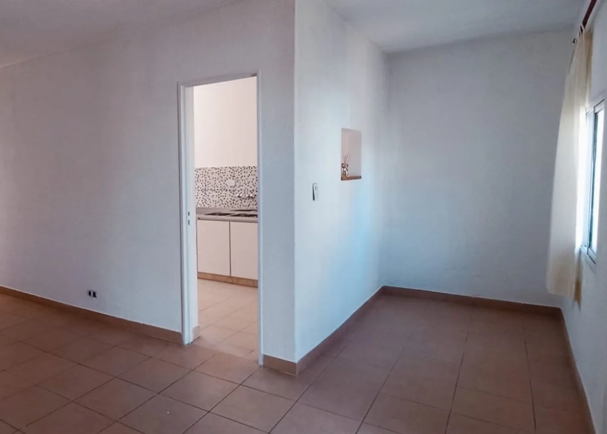Casa dúplex de 5 ambientes en venta en El Talar, Pasaje San Javier 500, foto 2