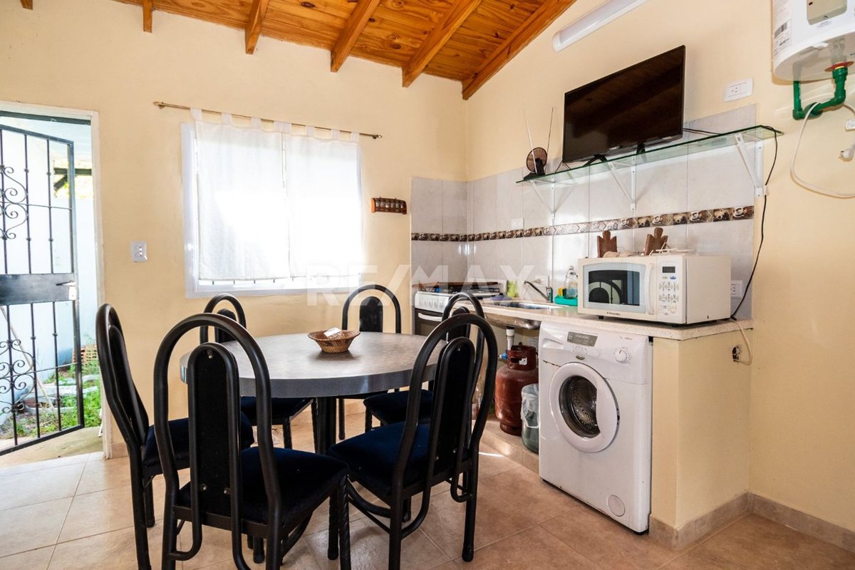 CASA VENTA O PERMUTA FINANCIA DIRECTO - foto 3