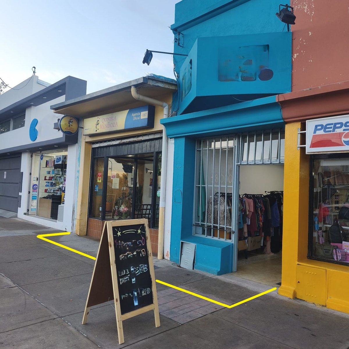Local Comercial en Ejercito de los Andes 0