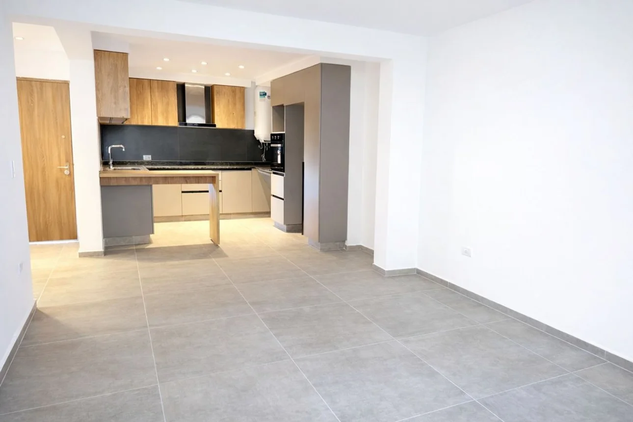 Departamento en alquiler en Mendoza, foto 2