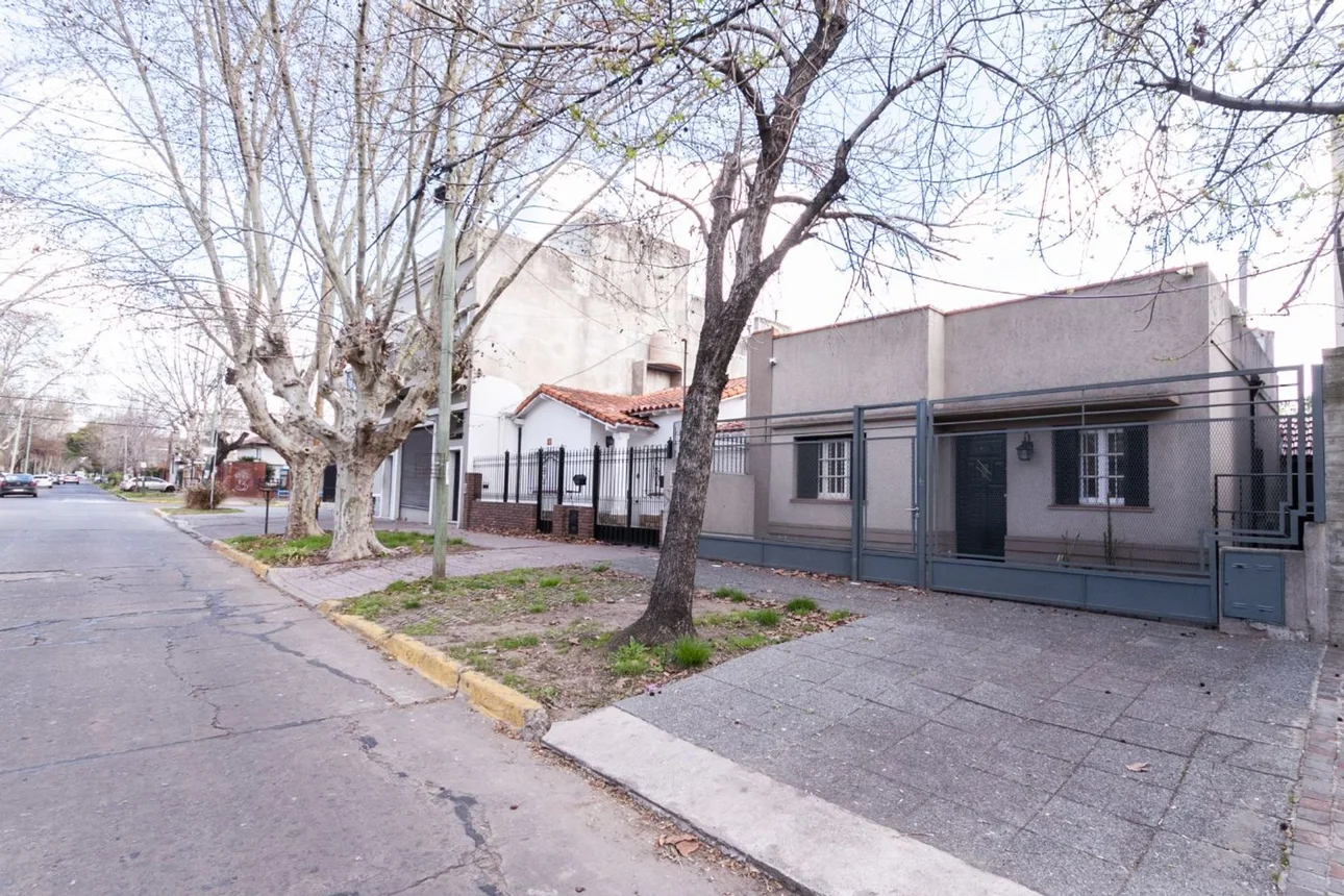 Casa de 3 ambientes en venta en Banfield, Carlos Croce 900, foto 3