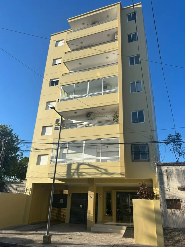 Departamento de 3 ambientes en venta en Corrientes, Belgrano 2000