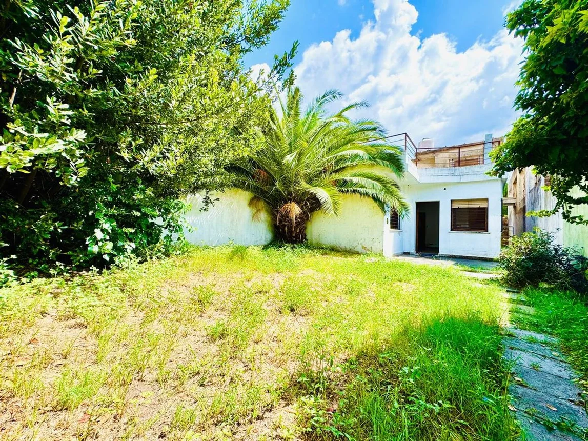 Casa de 5 ambientes en venta en Haedo, Doctor Osvaldo Magnasco 1100