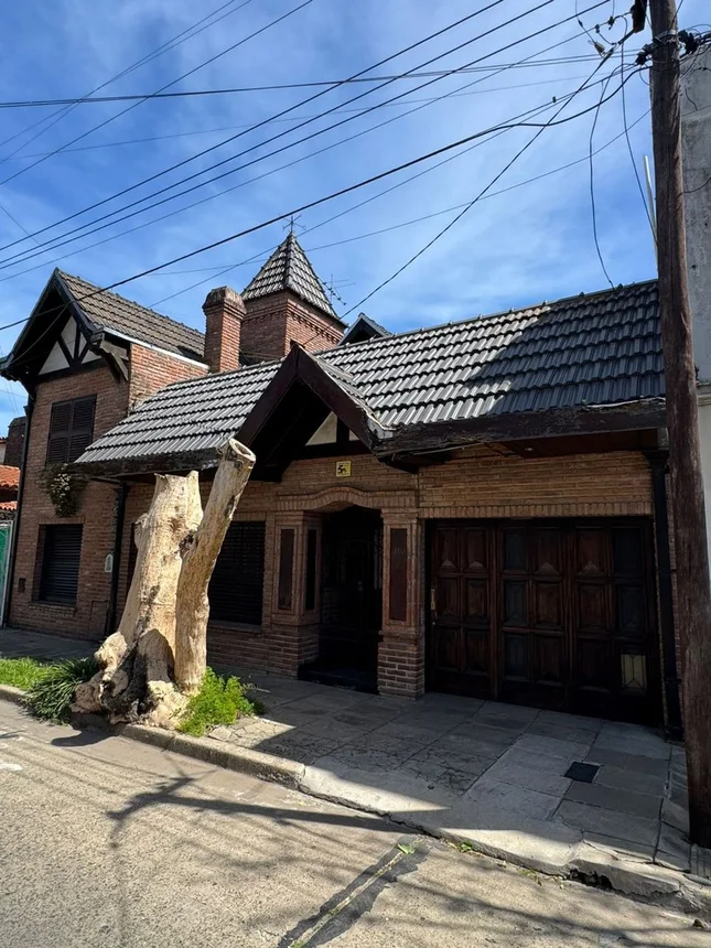 Casa de 5 ambientes en venta en Haedo, Heroes de Malvinas Argentinas 200, foto 4