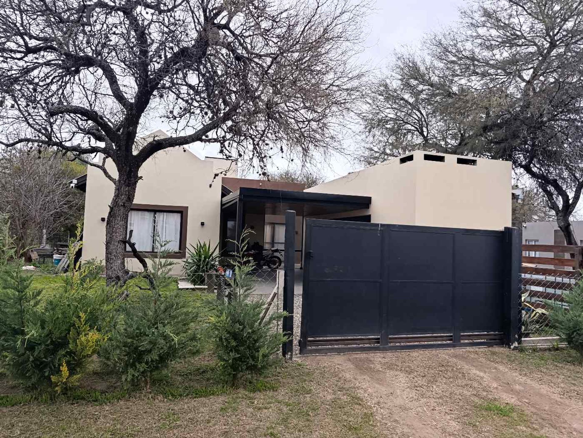 Casa en venta en barrio Solares del valle