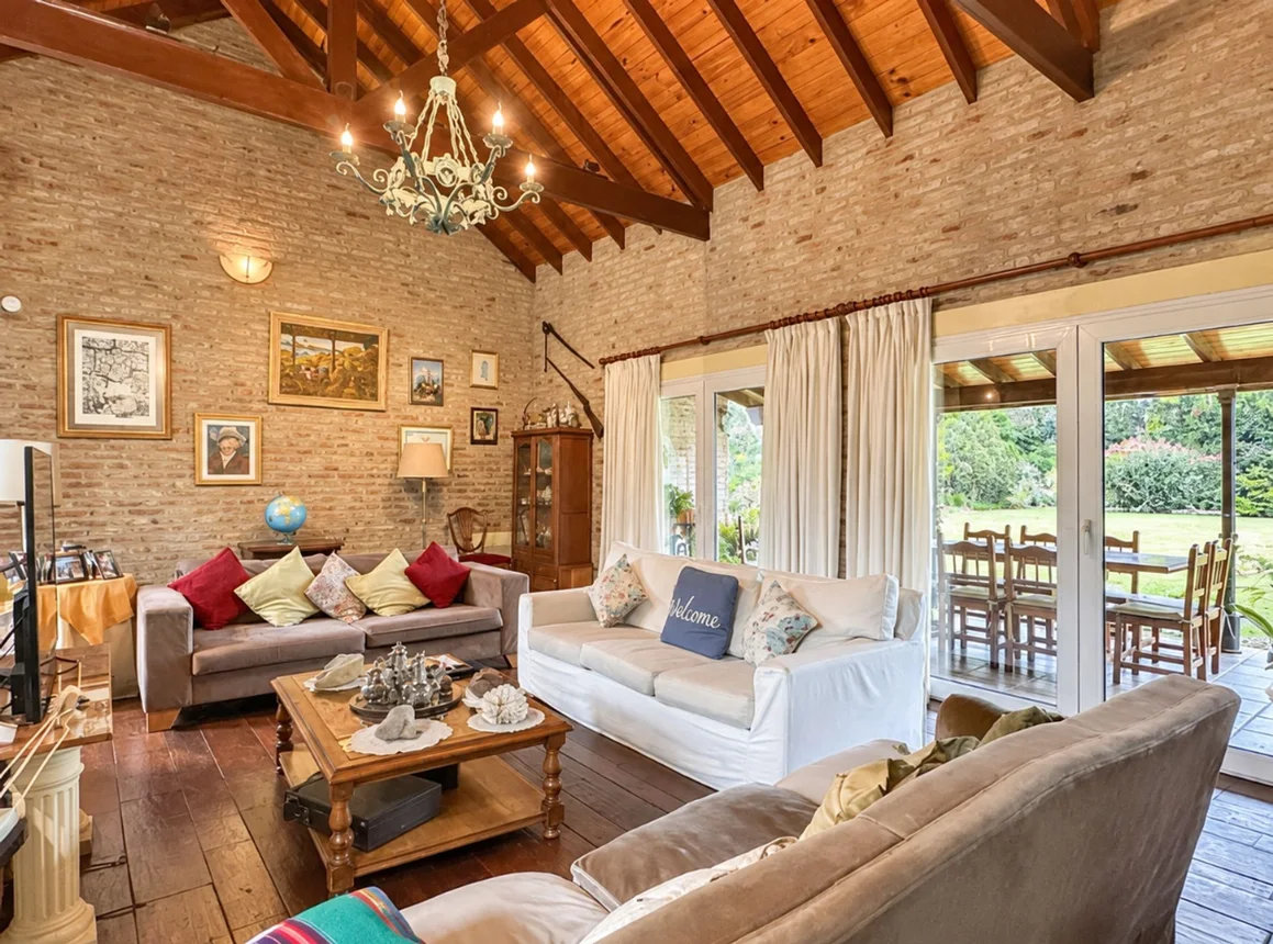 Casa de 5 ambientes en venta en Benavídez, Las Heras 300, foto 5