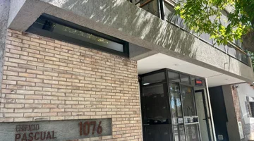 Venta depto dúplex 2 dorm con cochera Godoy Cruz