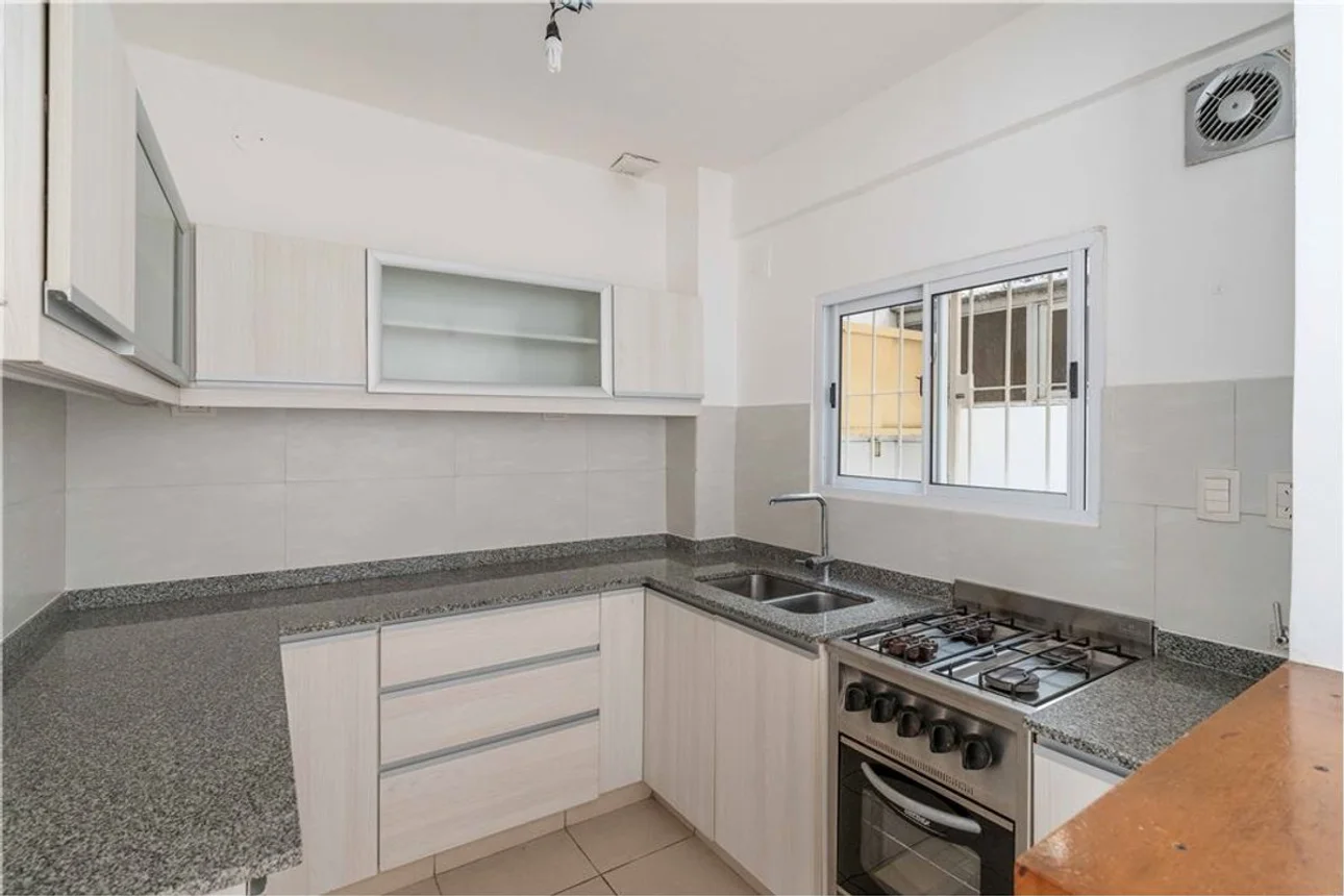 Departamento de 2 ambientes en venta en Villa General Mitre, Remedios Escalada de San Martin 2200, foto 2
