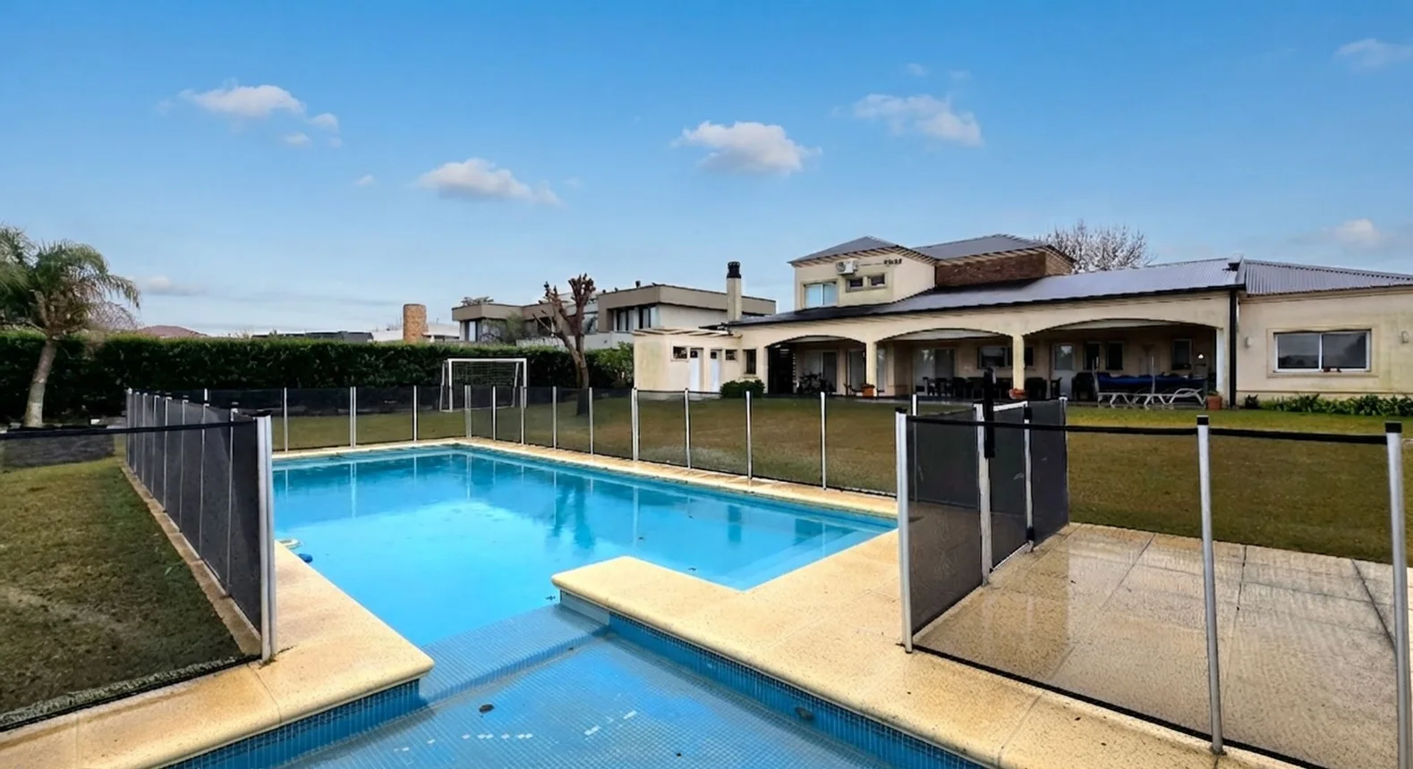 Casa en venta en Belén de Escobar, foto 3