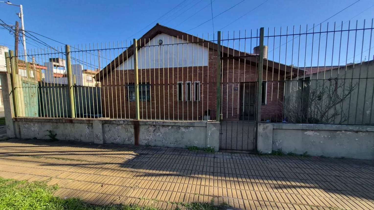 Casa en venta en Sarandí, foto 2