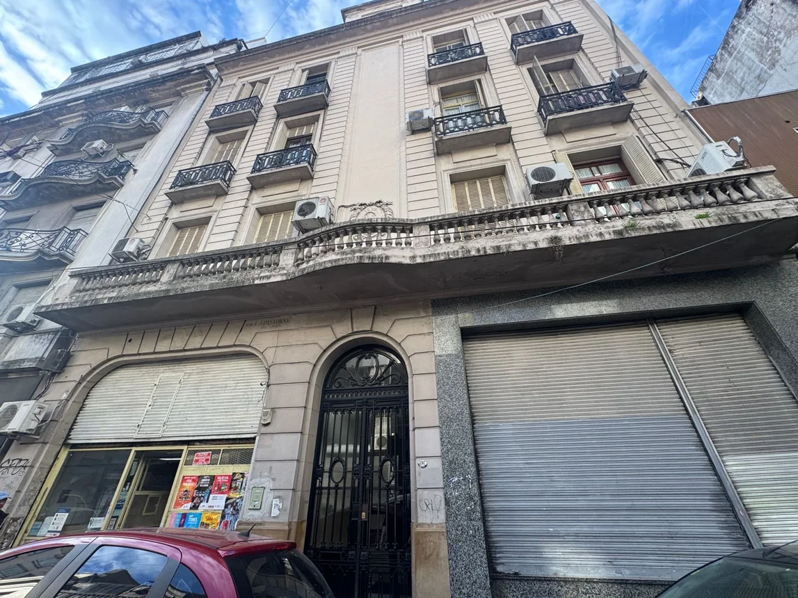 Departamento de 6 ambientes en venta en Monserrat, Moreno 1200, foto 5