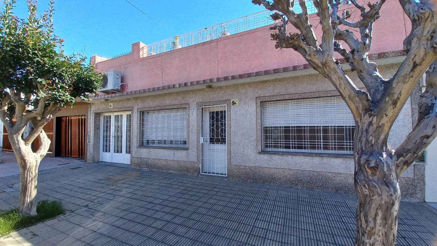 Casa en venta en Villa Bosch, Pastor Luna 6500