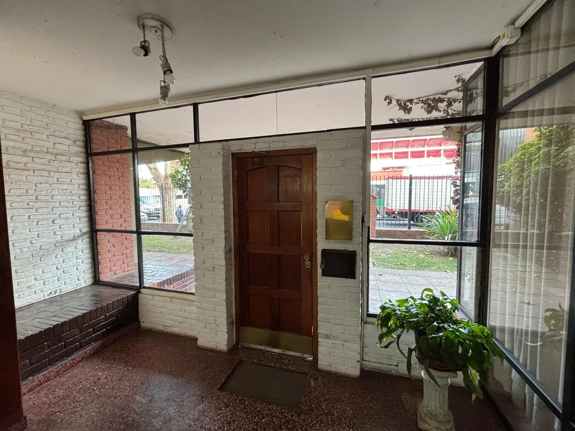 Departamento de 4 ambientes en venta en Avellaneda, Alsina 700, foto 2