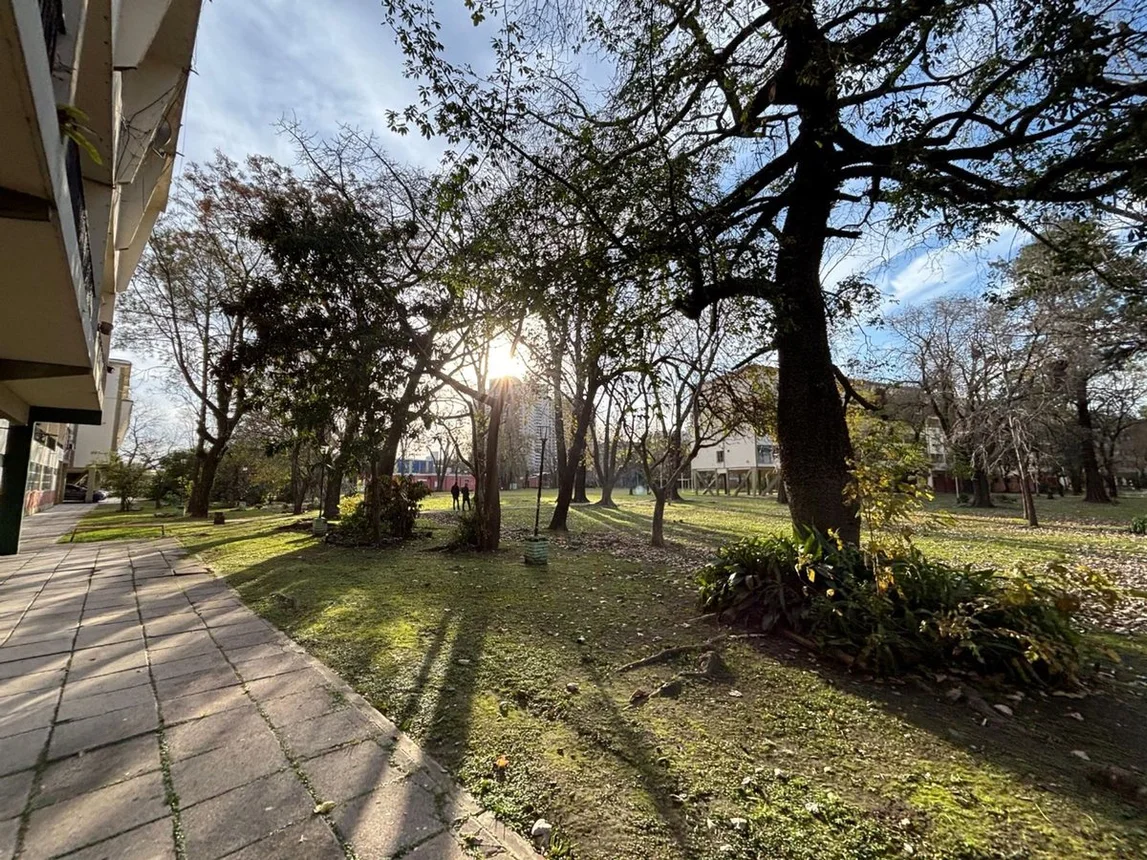Departamento de 4 ambientes en venta en Avellaneda, Alsina 700