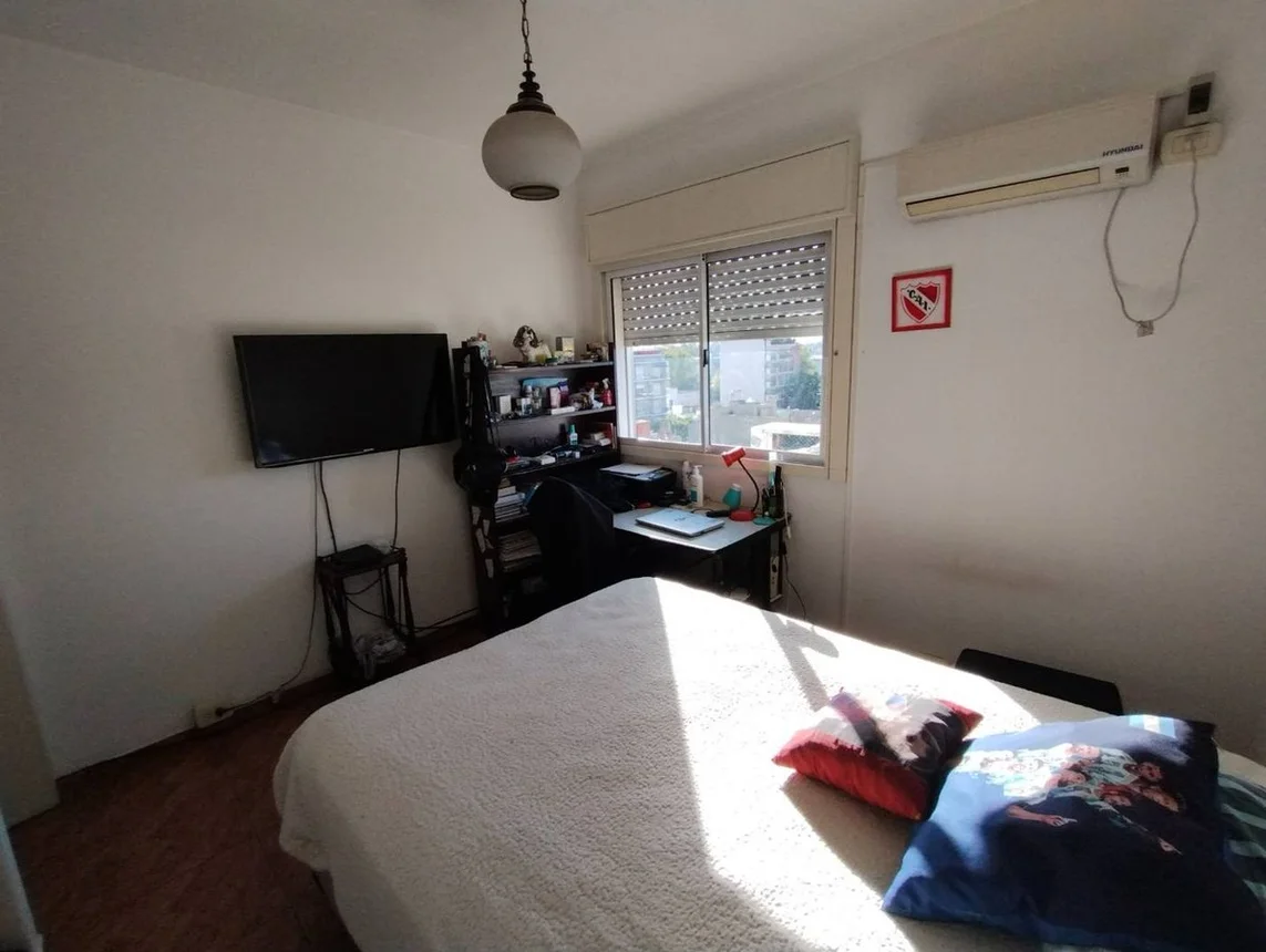 Departamento de 3 ambientes en venta en Villa Luro, Avenida Rivadavia 10100, foto 2
