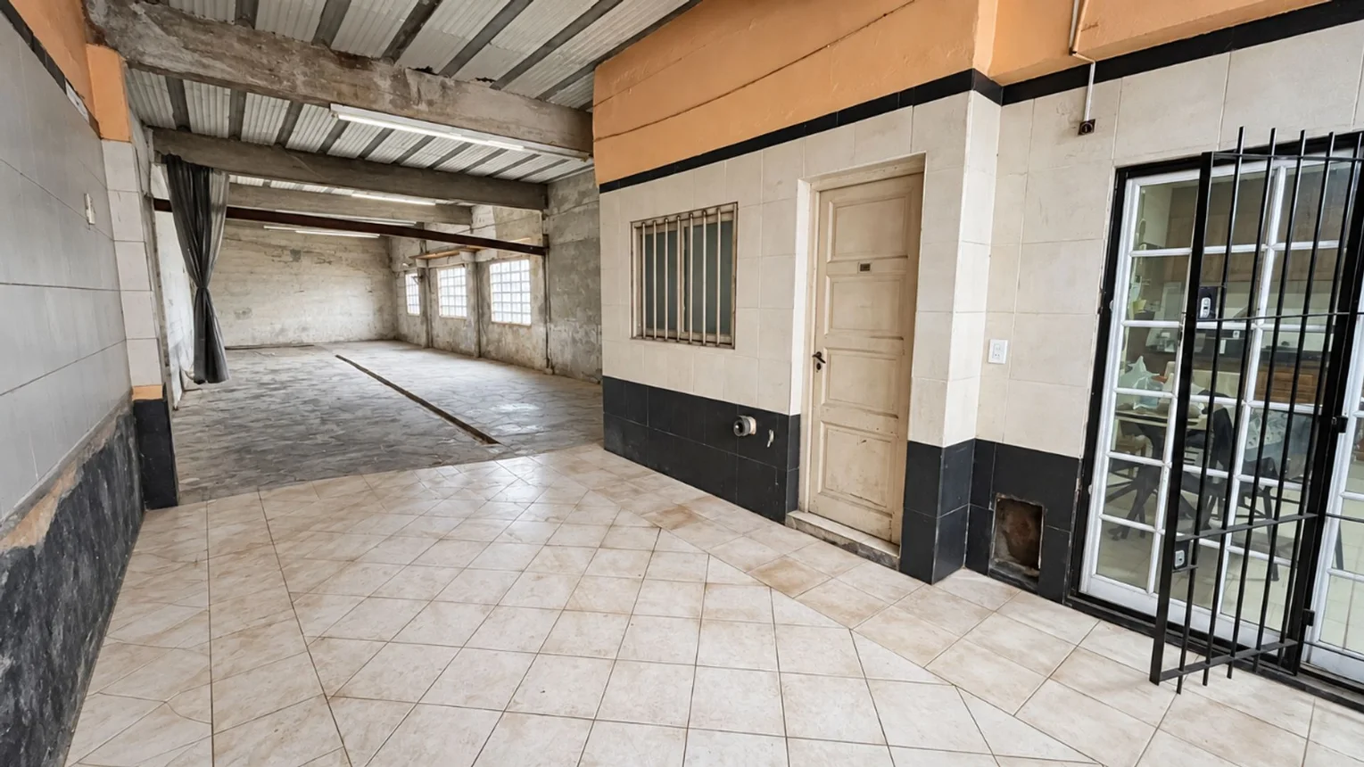 Casa 3 amb en venta en las avenidas con galpon, foto 4