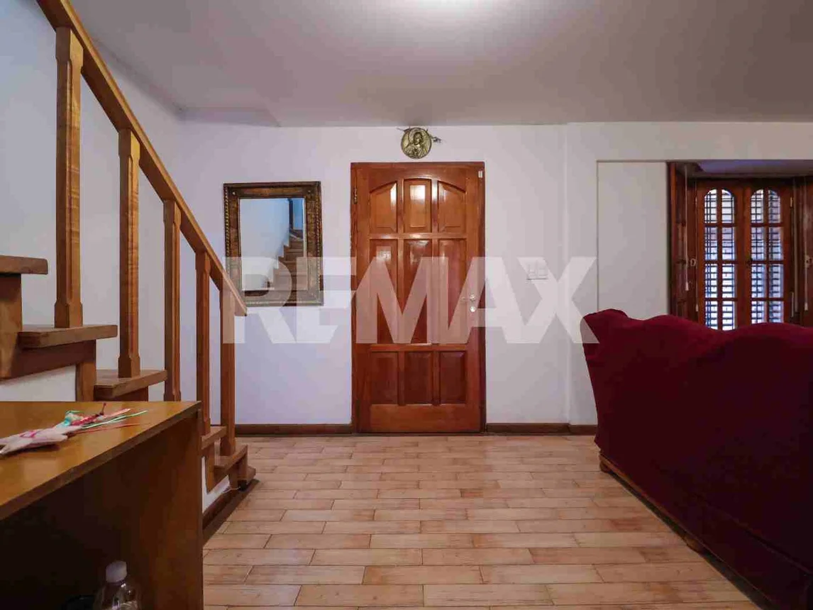 Casa de 6 ambientes en venta en Neuquén, Padre Brentana José 600, foto 3
