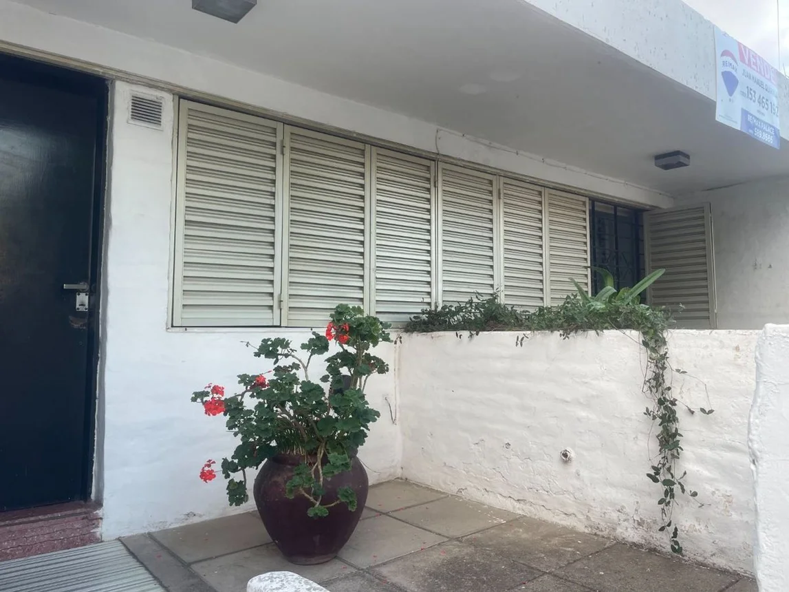 Casa de 8 ambientes en venta en Córdoba, Chiquiraya 5600, foto 3
