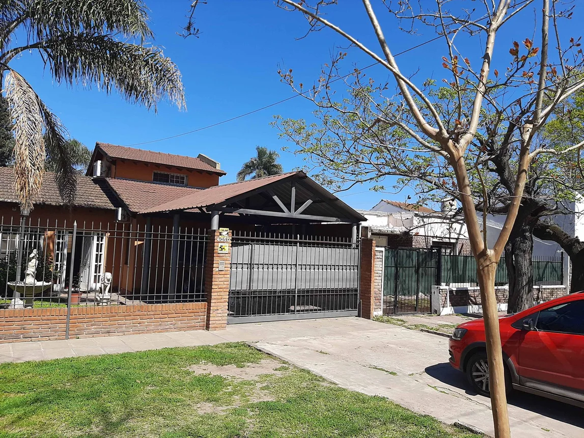 Casa en venta en Moreno