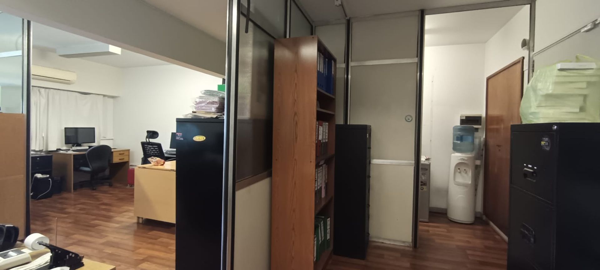 Foto 6 — ALQUILER OFICINA MONSERRAT VERSATIL Y BIEN UBICADA