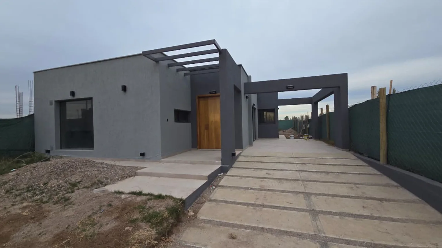 Casa en venta en Guaymallén, foto 2