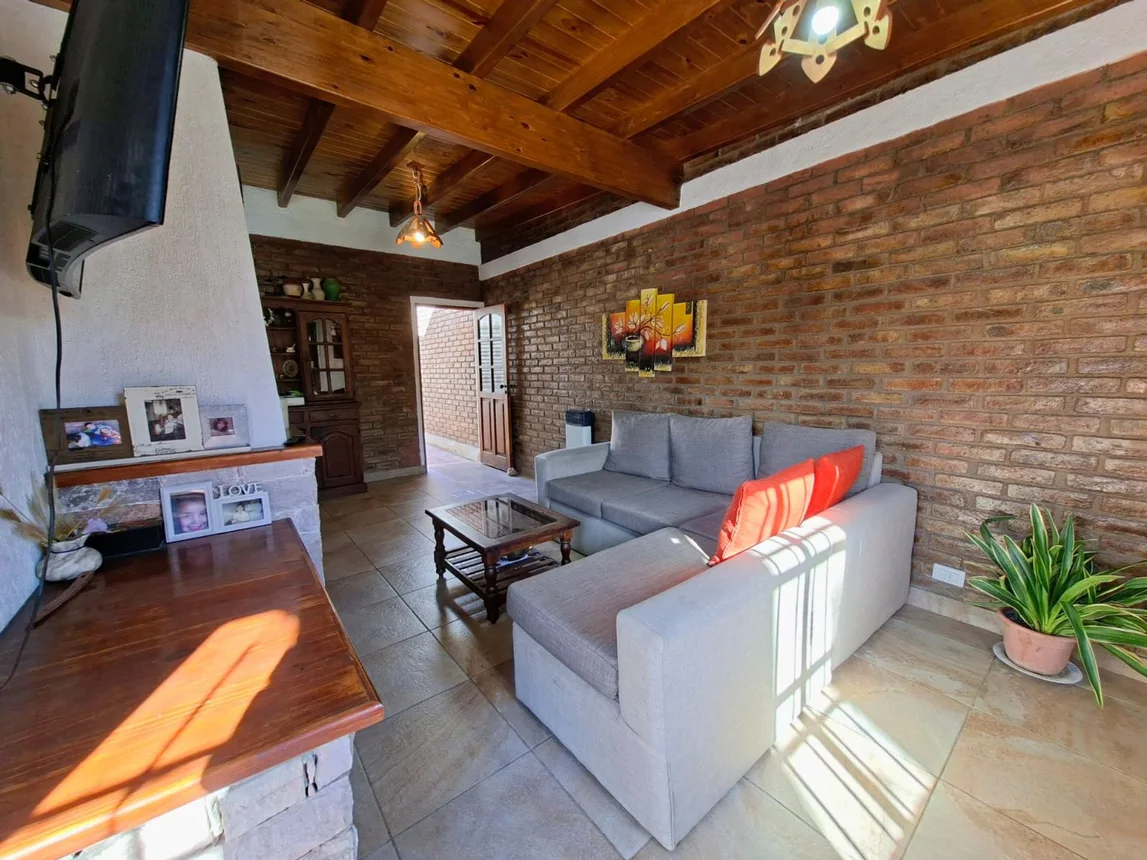 Casa en venta en Luján de Cuyo, foto 2