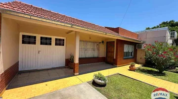CASA 3 AMBIENTES EN VENTA EN EL JAGUEL