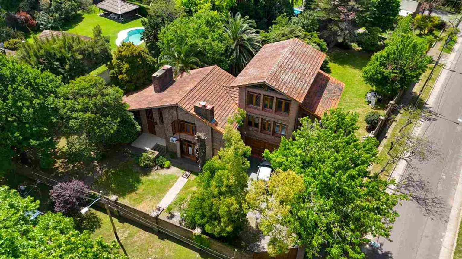 Casa de 6 ambientes en venta en Ranelagh, Calle 369 400, foto 2