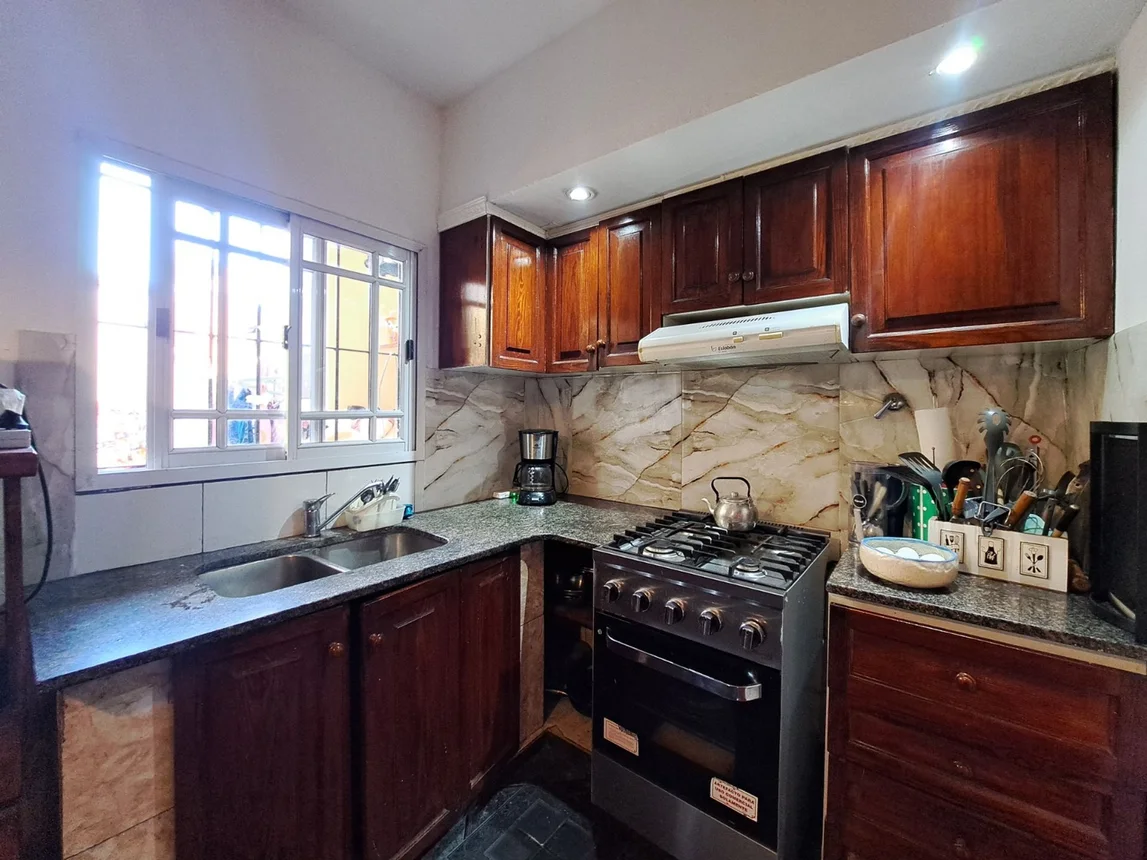 Casa dúplex en venta en Moreno, foto 2