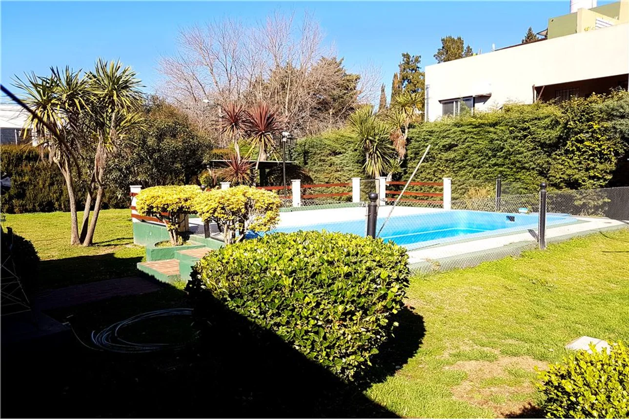 Casa en venta en Pilar