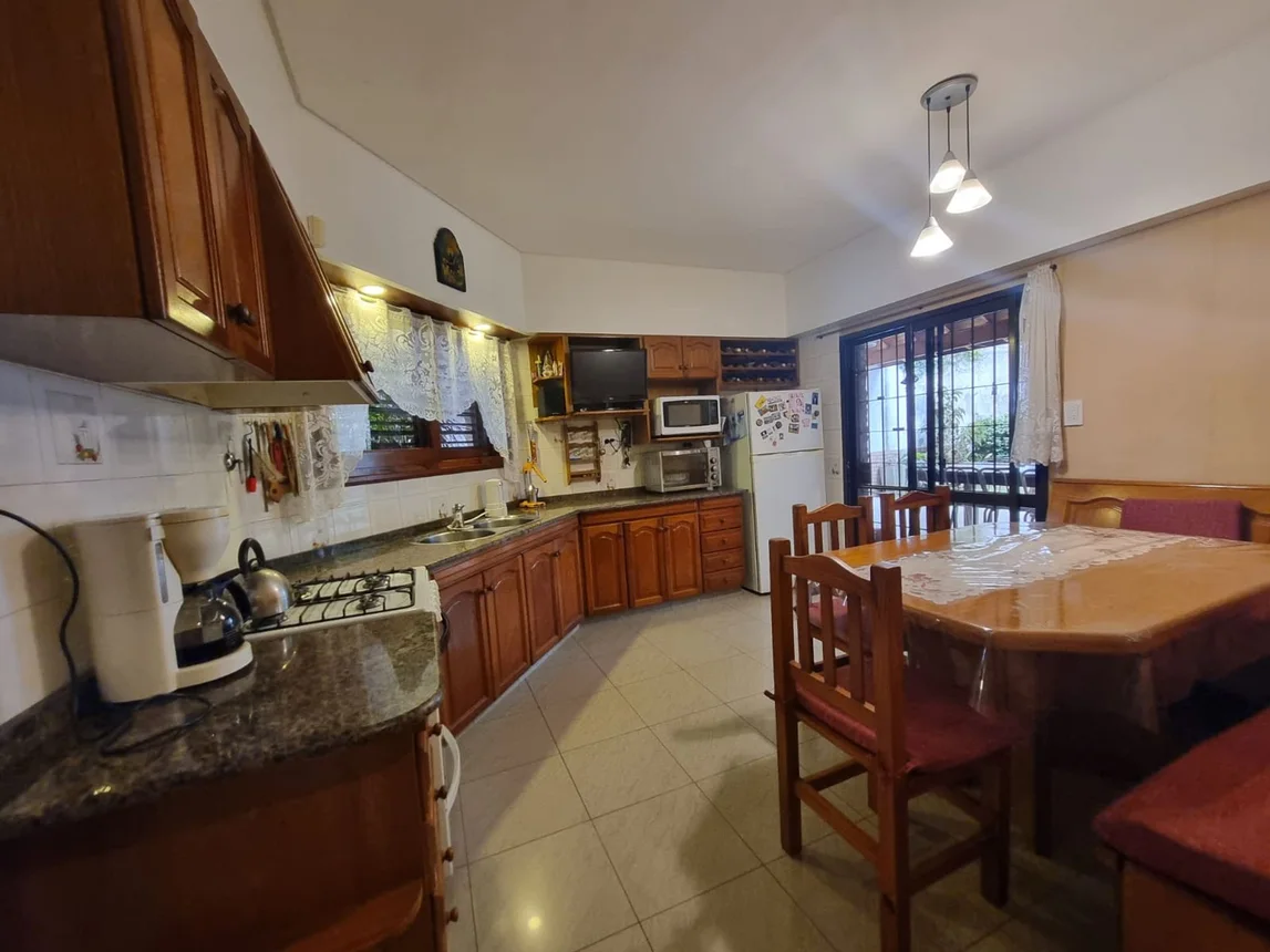 Casa en venta en Bernal Oeste, foto 2
