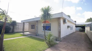 Venta casa deposito Nuevo Paris ideal inversor