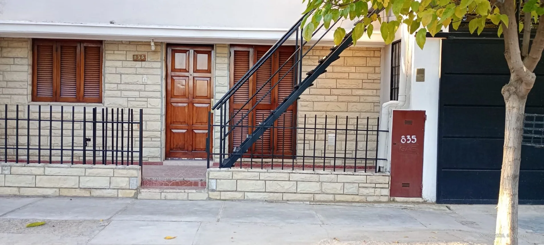 Venta casa + 2 deptos calle rivadavia lujan, foto 2