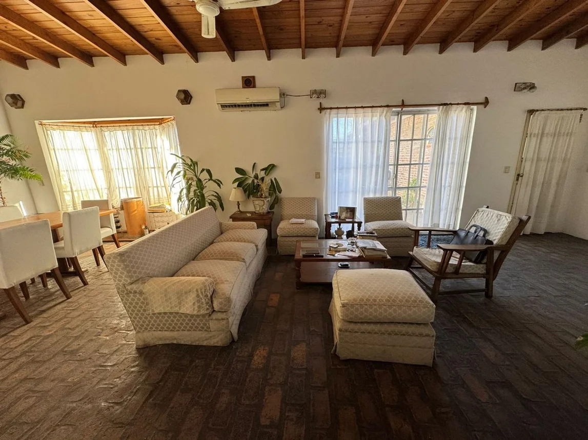 Casa dúplex de 4 ambientes en venta en Victoria, Belgrano 2400, foto 2