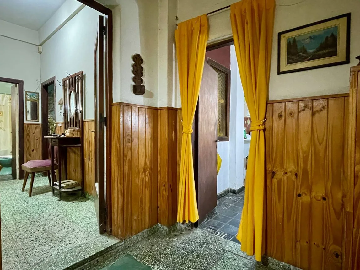 Casa en venta en La Plata, foto 2